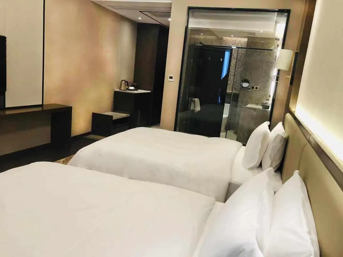 Zhong Hua Wei International Hotel Sihanoukville