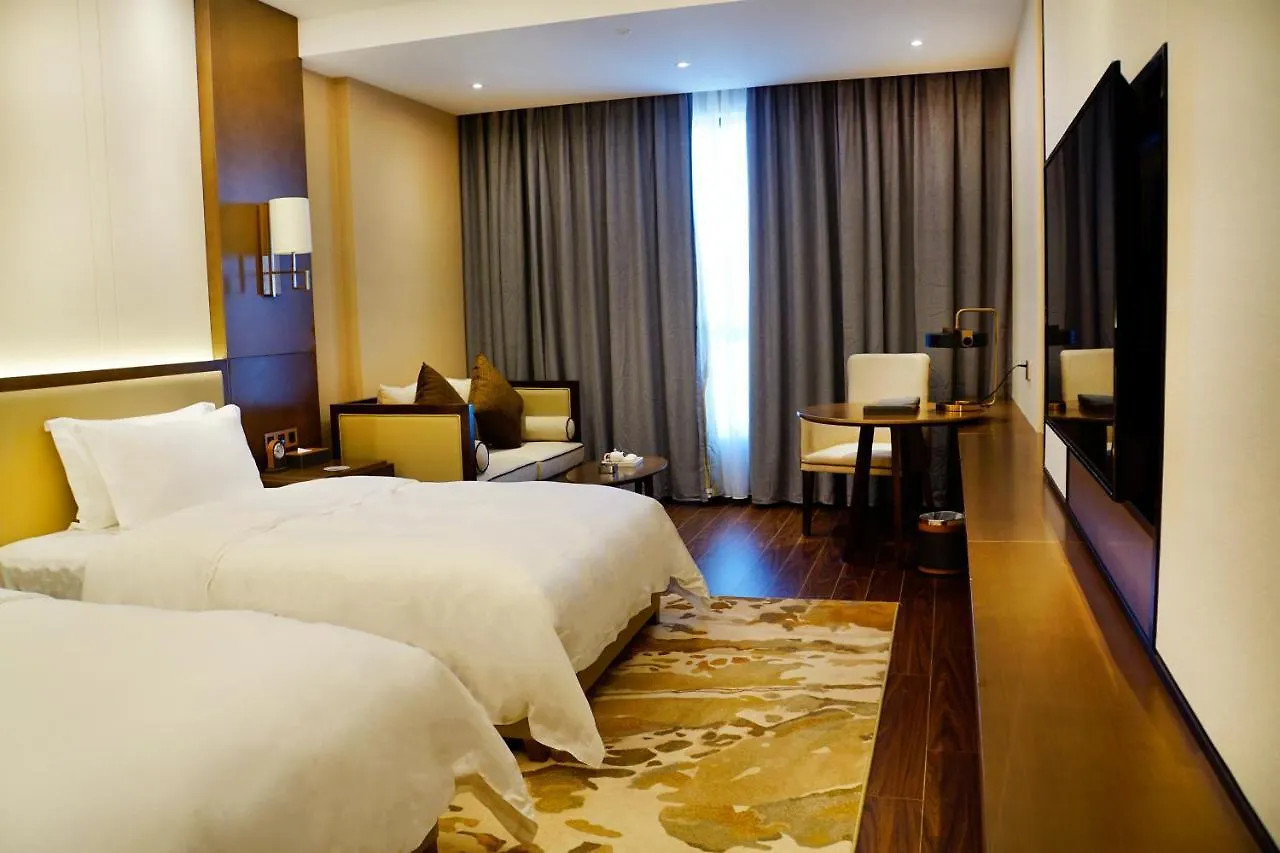 Zhong Hua Wei International Hotel Sihanoukville 5*,  Cambodia