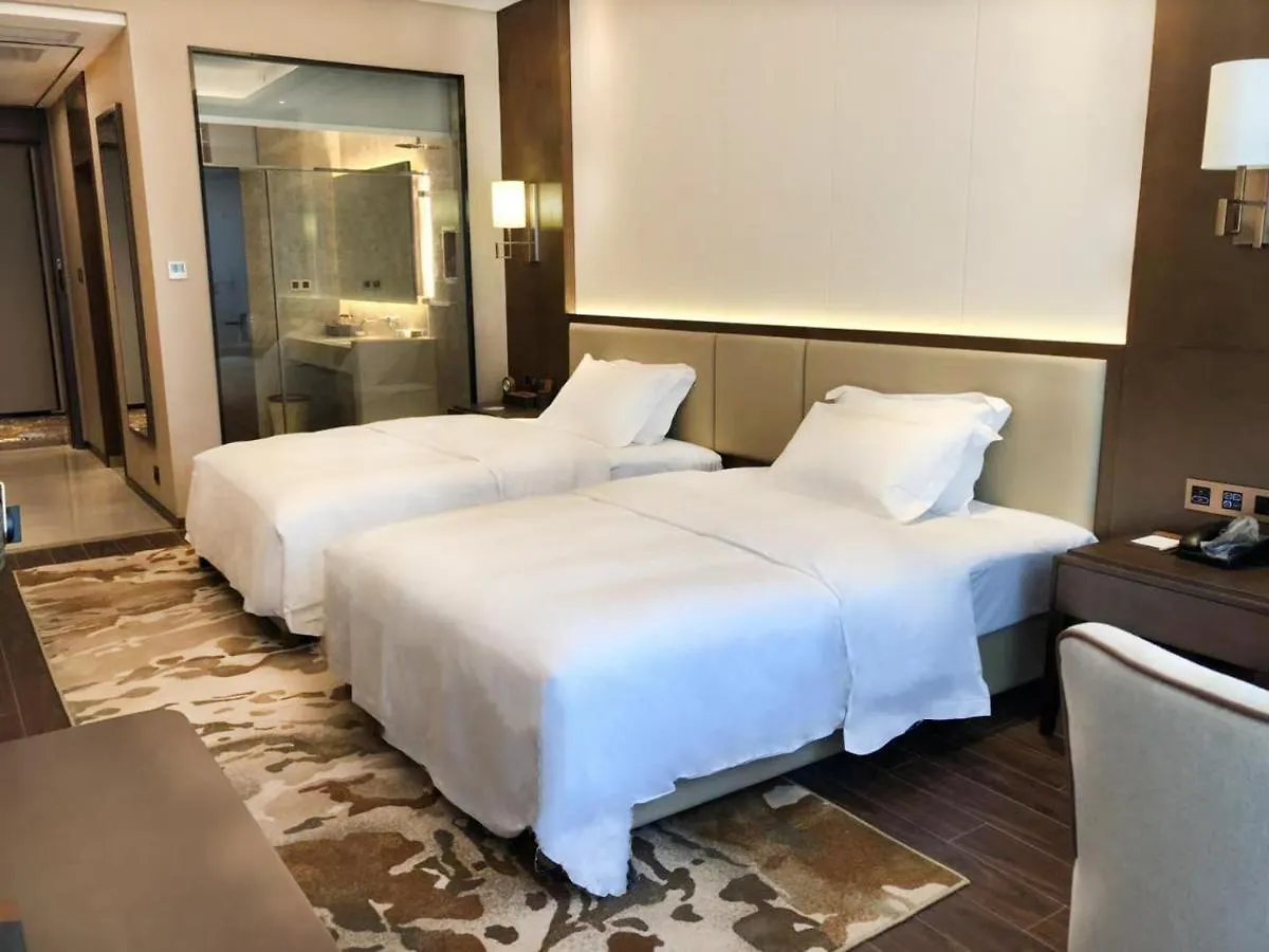 Zhong Hua Wei International Hotel Sihanoukville 5*,  Cambodia